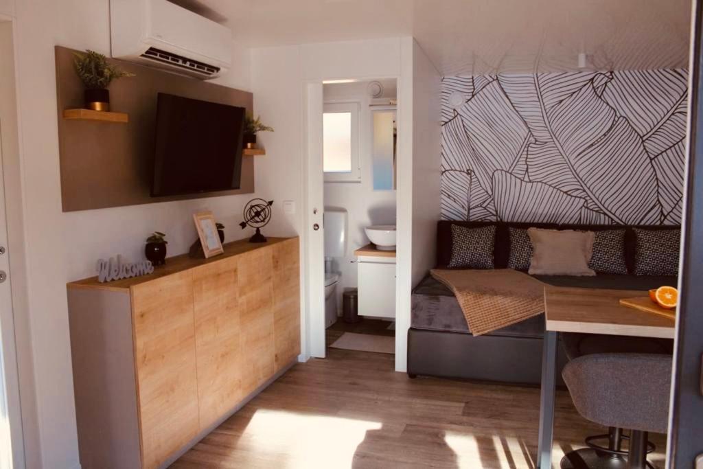 Mobile Home Peponi Del Mar, Brand New Biograd Na Moru Εξωτερικό φωτογραφία