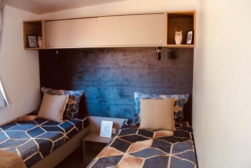 Mobile Home Peponi Del Mar, Brand New Biograd Na Moru Εξωτερικό φωτογραφία