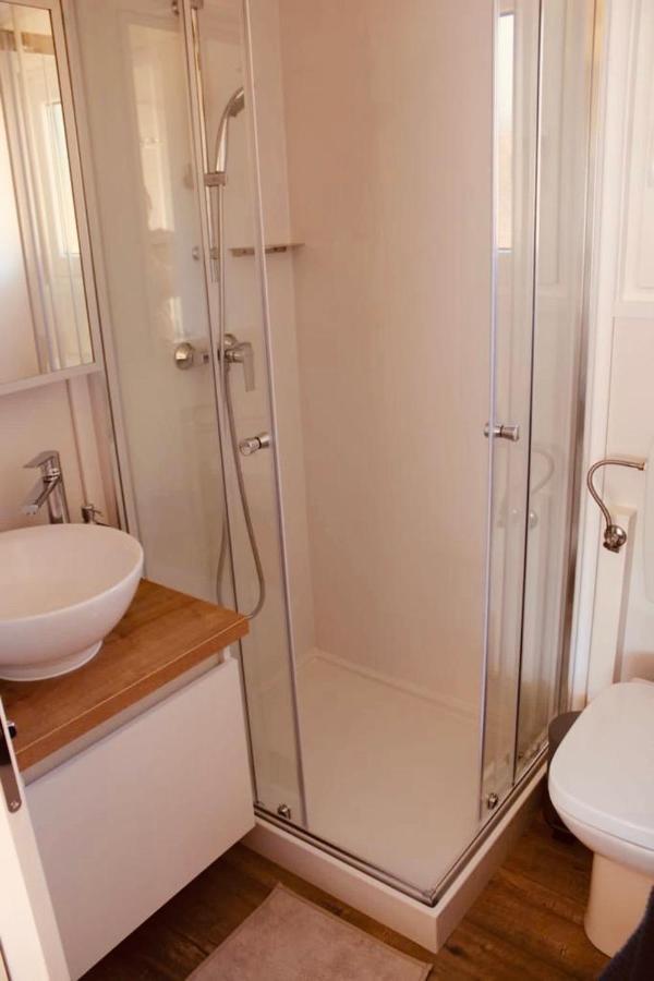 Mobile Home Peponi Del Mar, Brand New Biograd Na Moru Εξωτερικό φωτογραφία
