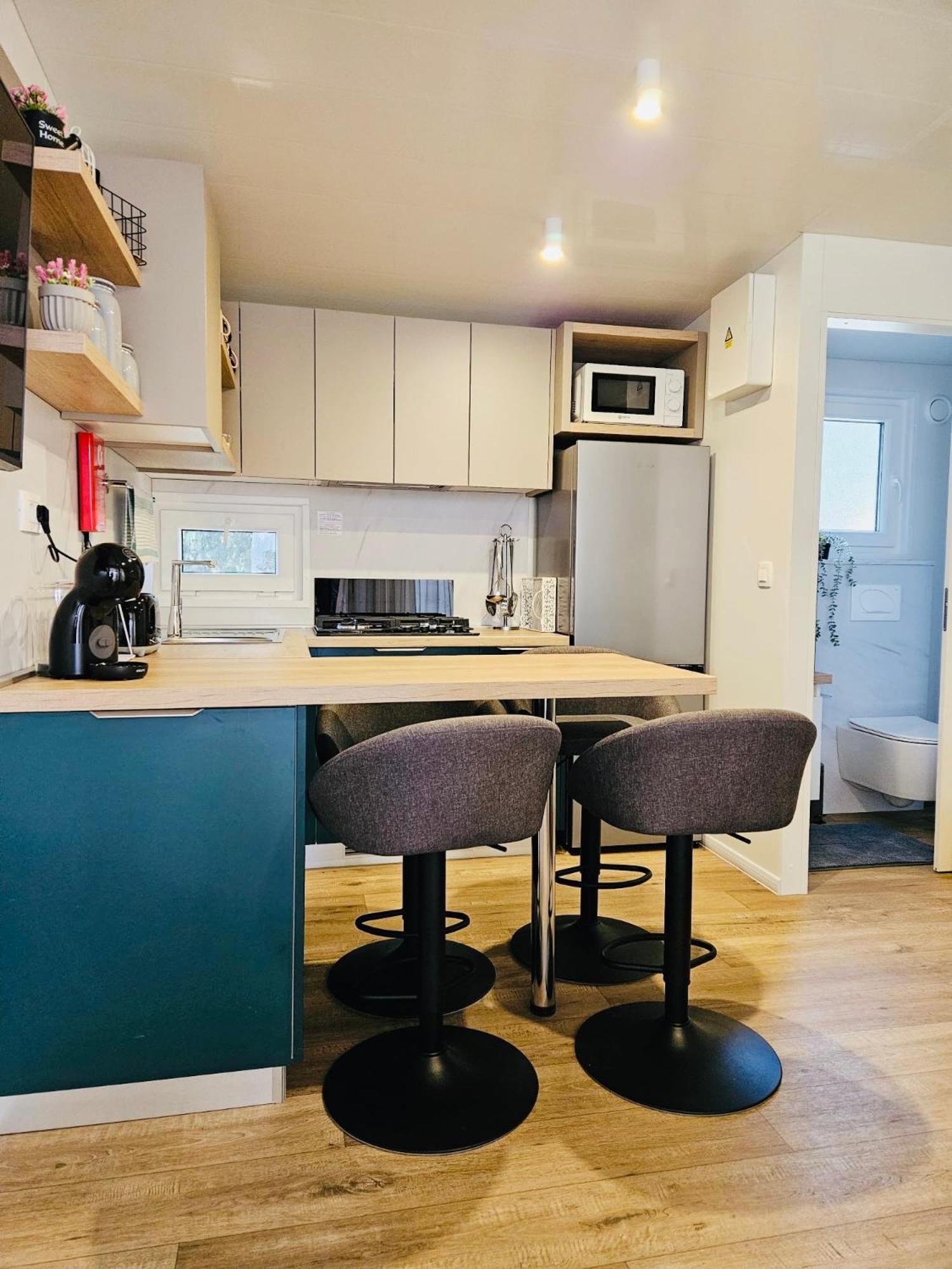 Mobile Home Peponi Del Mar, Brand New Biograd Na Moru Εξωτερικό φωτογραφία