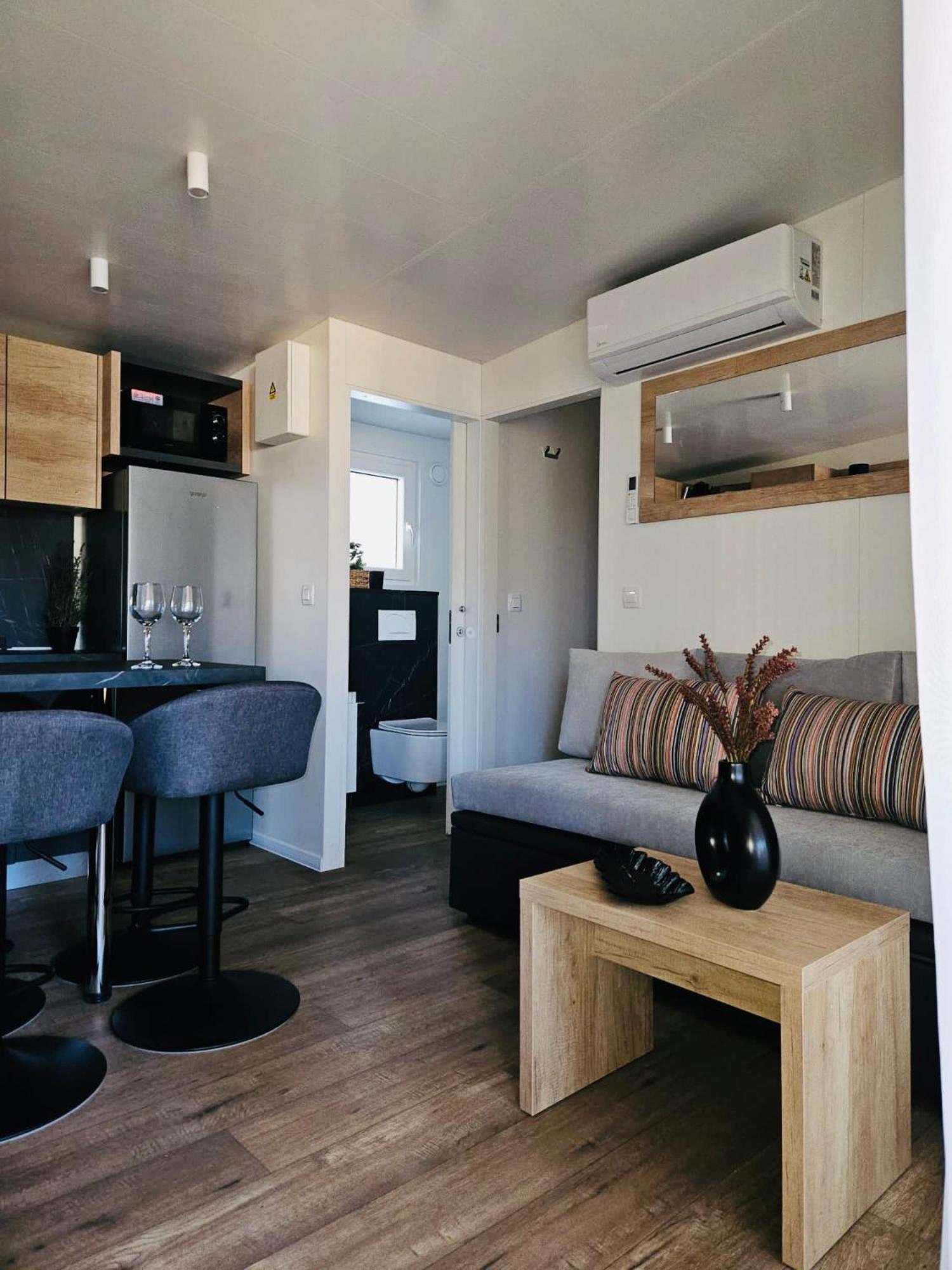 Mobile Home Peponi Del Mar, Brand New Biograd Na Moru Εξωτερικό φωτογραφία