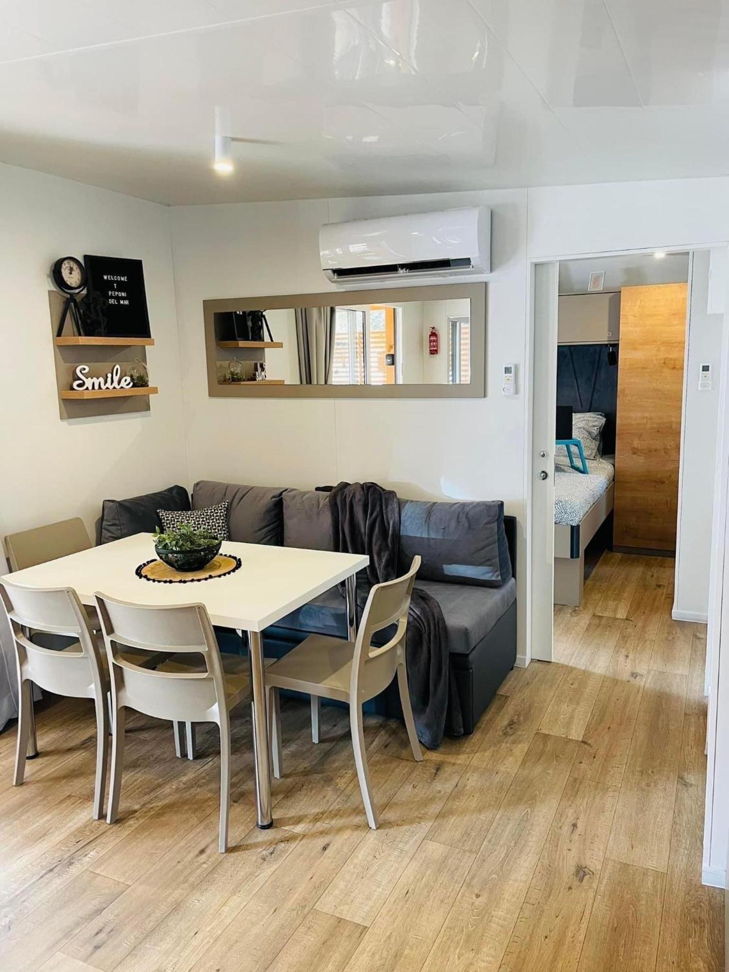 Mobile Home Peponi Del Mar, Brand New Biograd Na Moru Εξωτερικό φωτογραφία