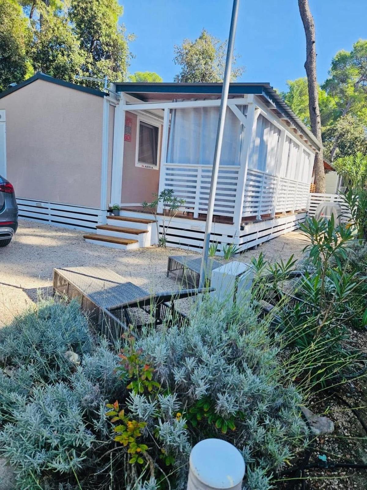 Mobile Home Peponi Del Mar, Brand New Biograd Na Moru Εξωτερικό φωτογραφία